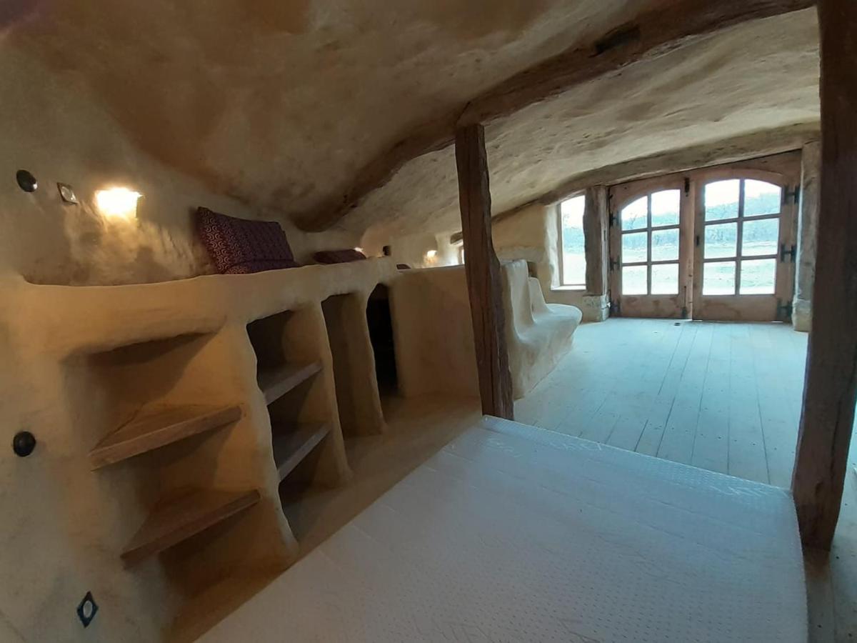 Maison Terre Les Cabanes De Fallot - Sauna Bain-Froid Piscine Naturelle L'isle-Bouzon Eksteriør bilde